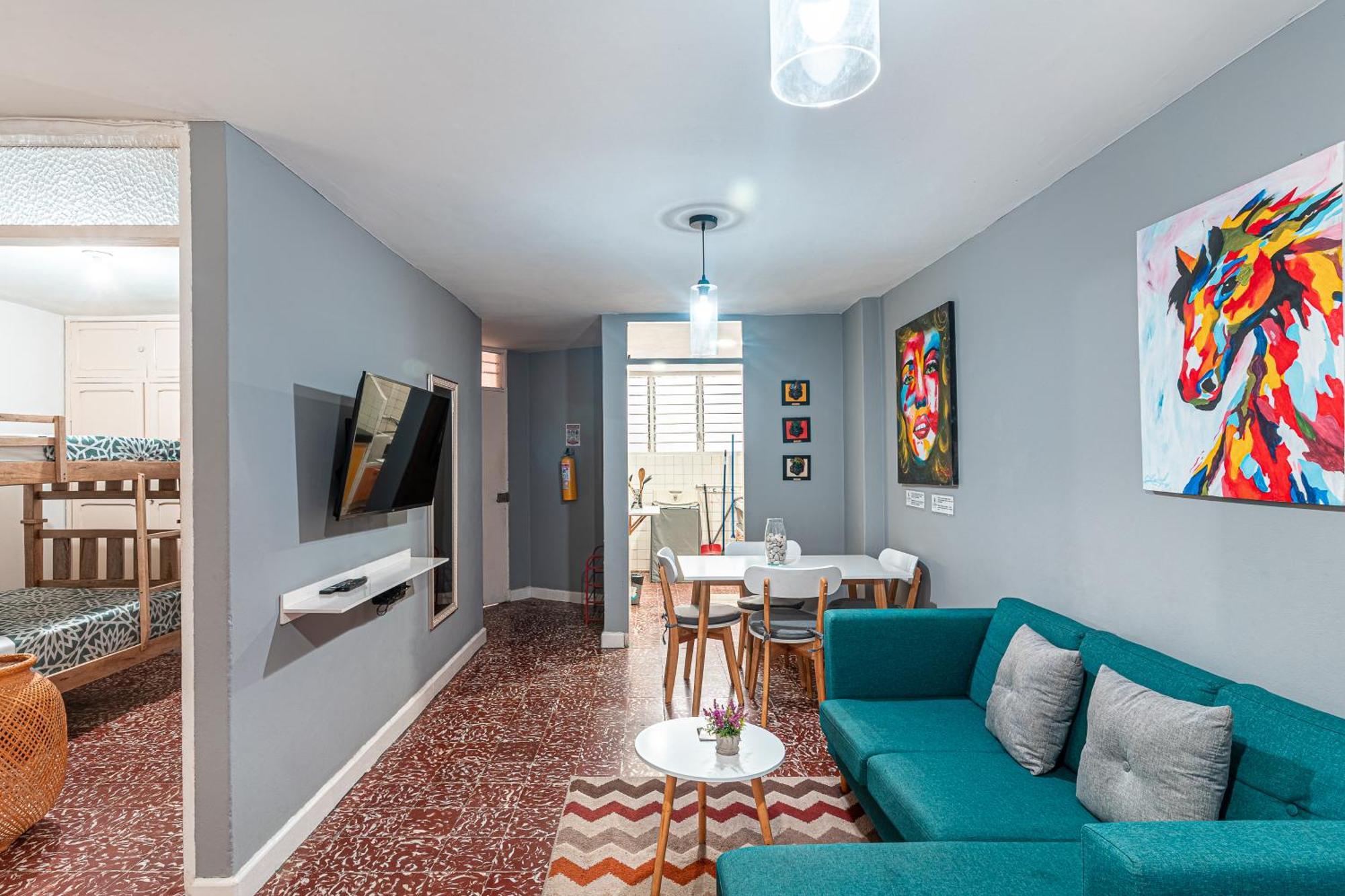 Comodos En El Centro De Apartamento *